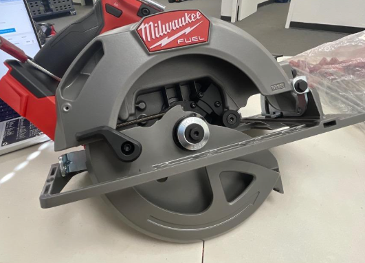 2024 MILWAUKEE 2834-20