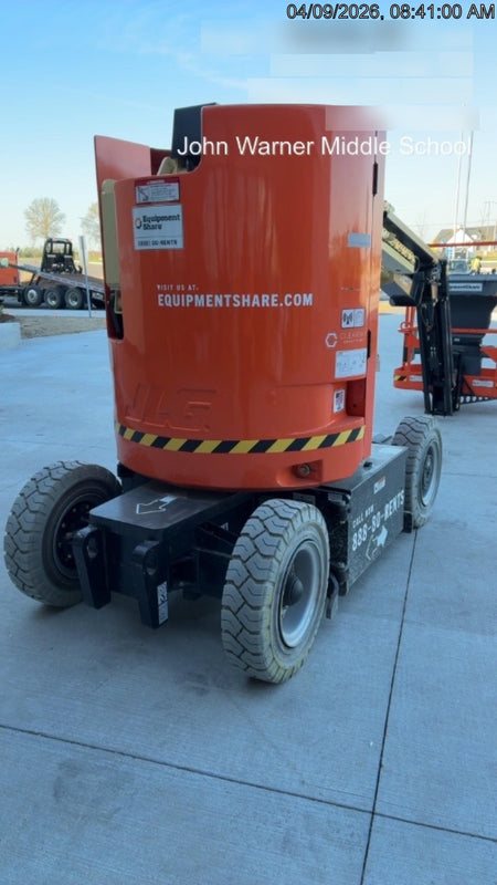 2025 JLG E300AJP