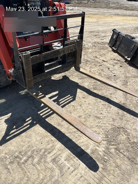 2022 ARROW MATERIAL HANDLING 72" Pallet Forks - Arrow