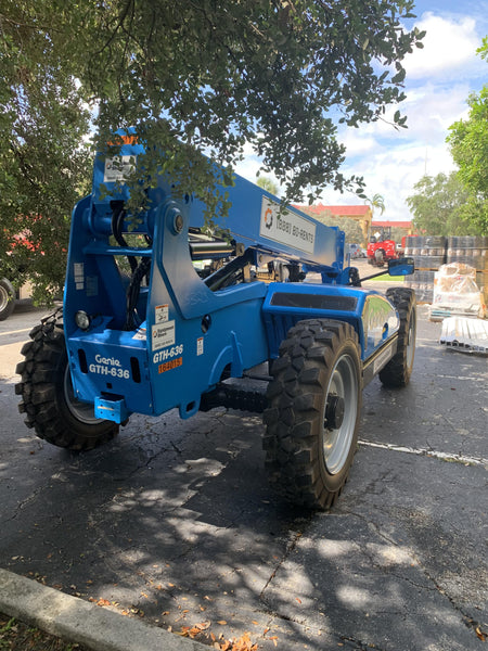 2021 GENIE GTH-636