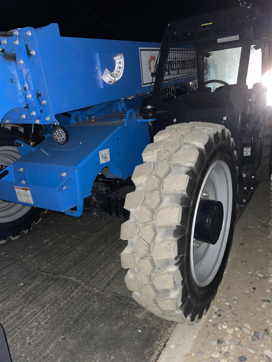 2022 GENIE GTH-844