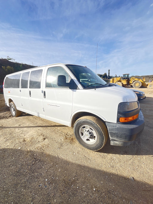 2023 CHEVROLET Express Van - Rental