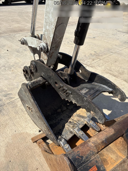 2025 TAKEUCHI TB235-2CR