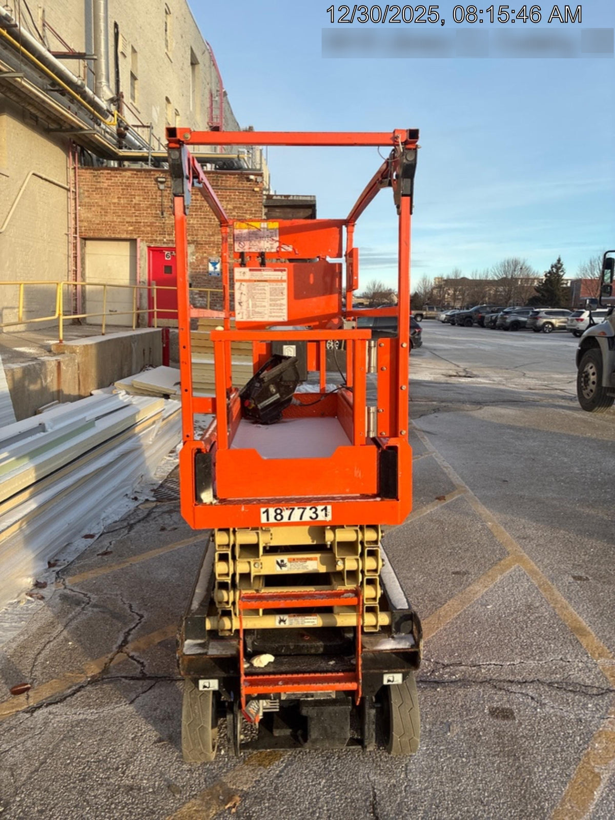 2021 JLG ES1932