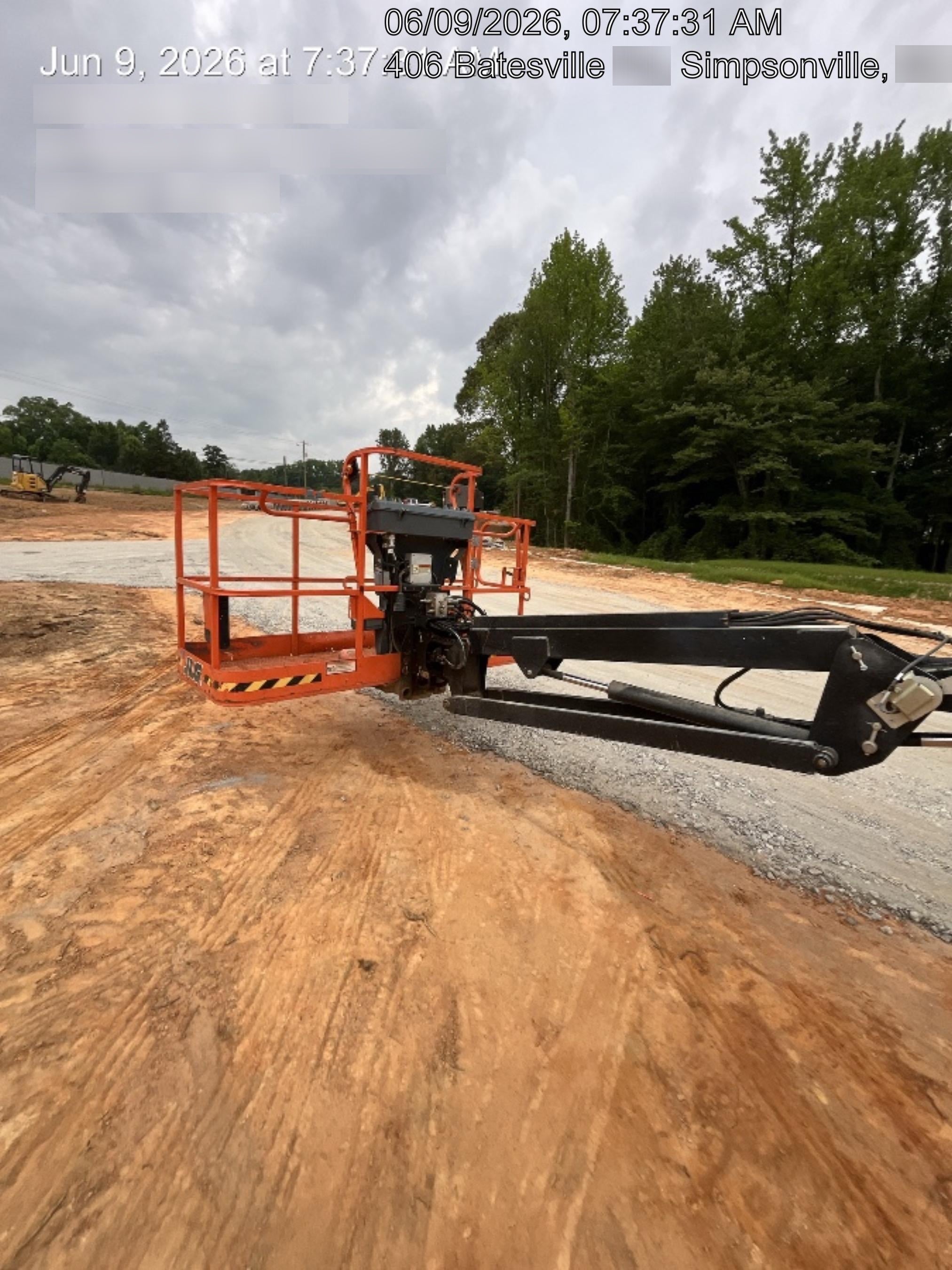 2023 JLG 660SJ