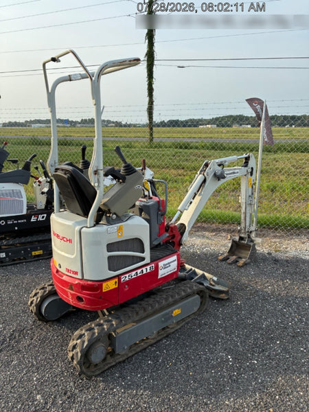 2022 TAKEUCHI TB210R