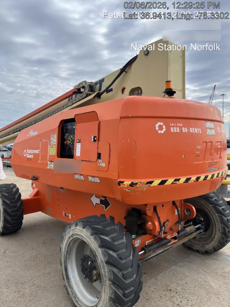 2022 JLG 860SJ