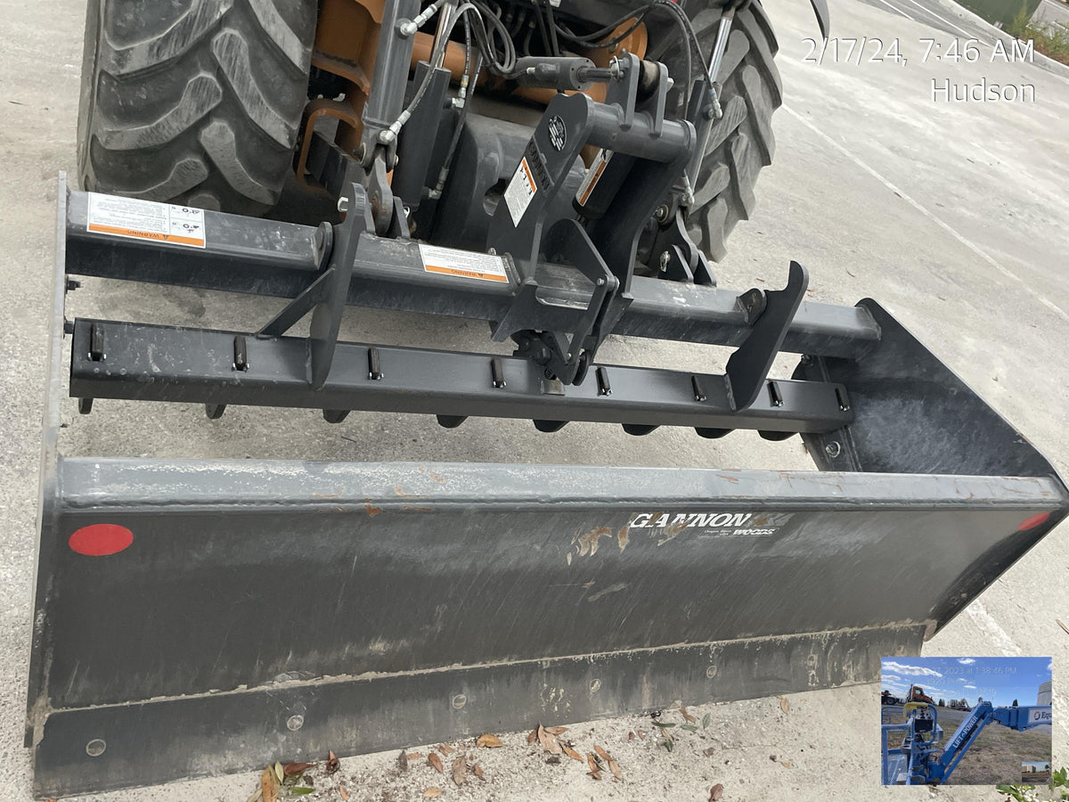 2023 CASE 570N EP
