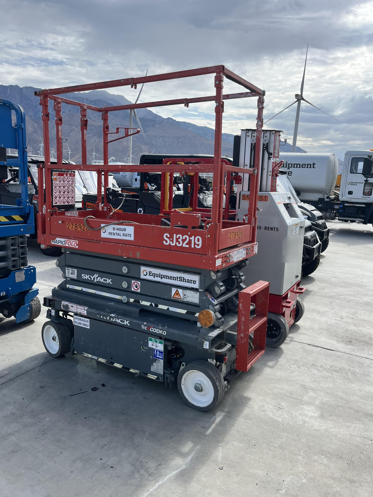 2023 SKYJACK SJ3219