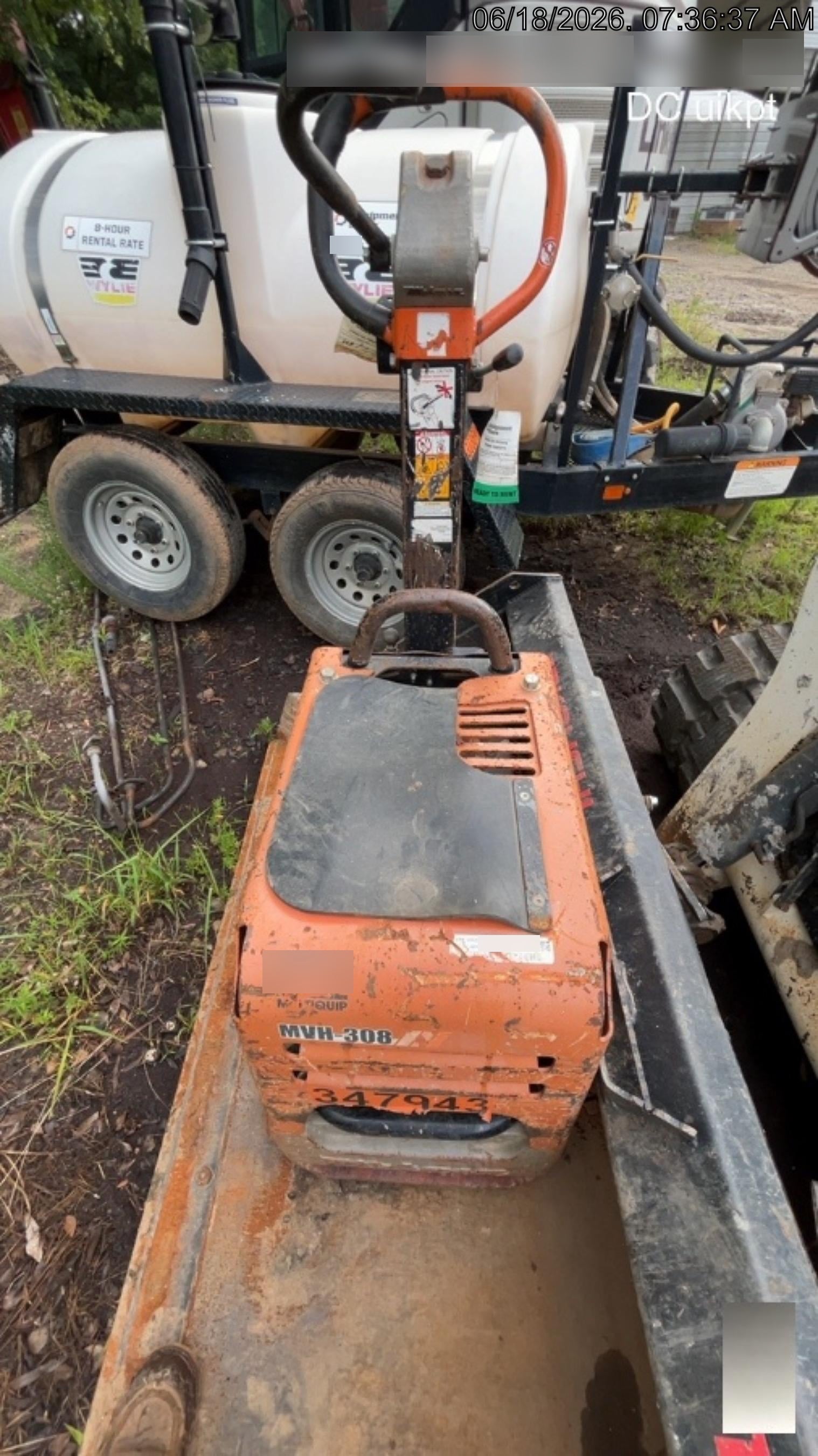 2023 Multiquip MV308GH Honda GX270, 18" Plate, Tachometer