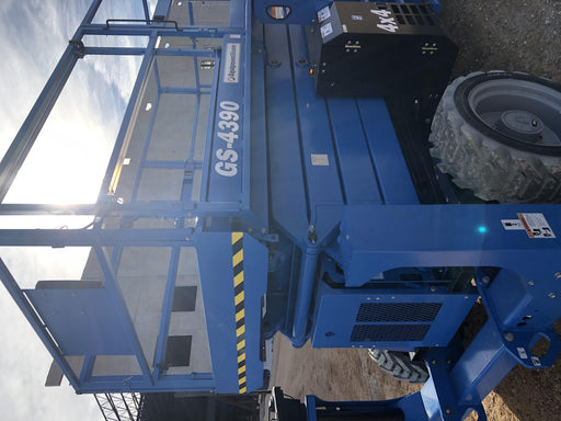 2020 GENIE GS-4390 RT