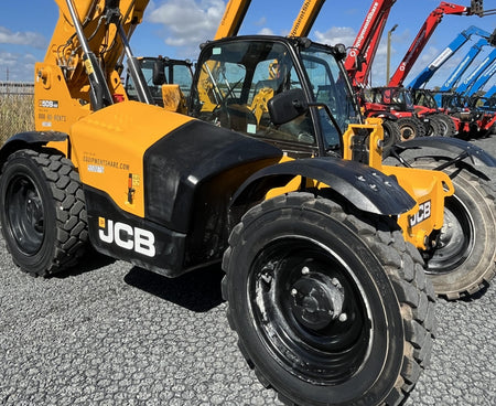 2025 JCB 509-42