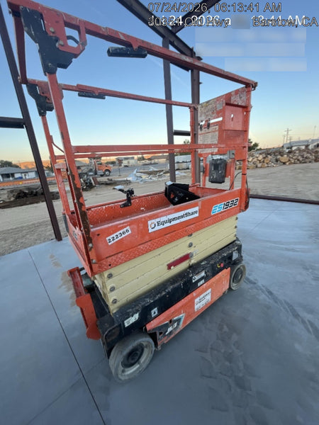 2022 JLG ES1932