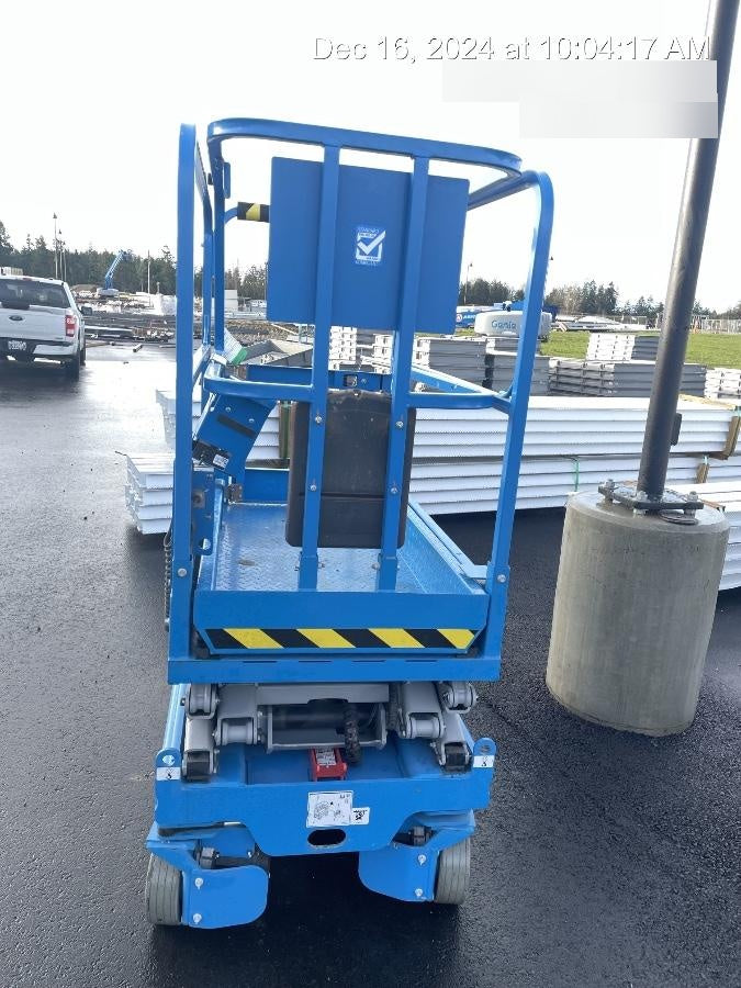 2023 GENIE GS-1432