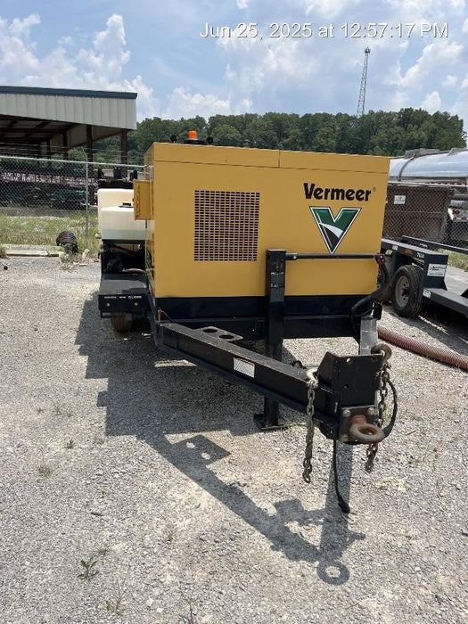 2022 VAC-TRON LP573XDT