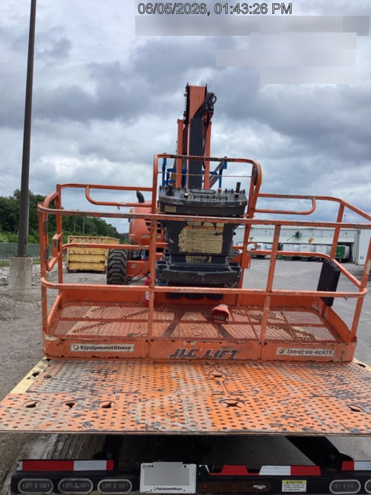 2021 JLG 600AJ
