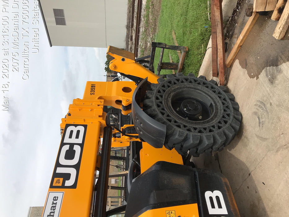 2019 JCB 512-56 Canopy, 109 HP, Solid Tires, STD Worklight, Beacon, Aux Hydraulics, Lifting Eye, Back up Alarm w/66" Carriage/60" Forks