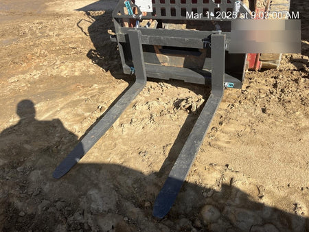 2023 SOLESBEE 48" Pallet Forks - Solesbee