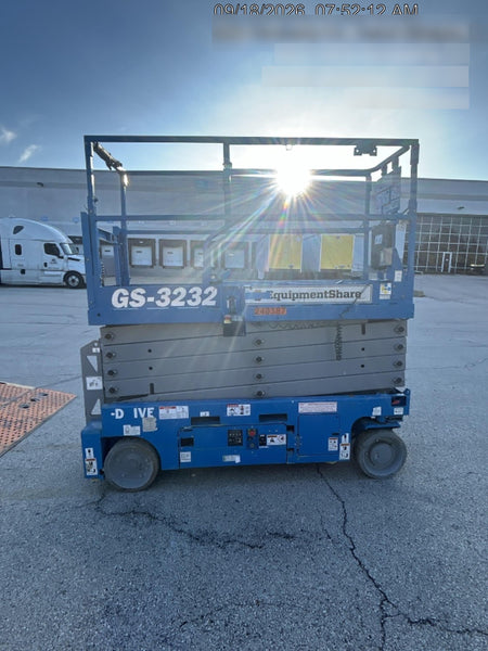 2022 GENIE GS-3232