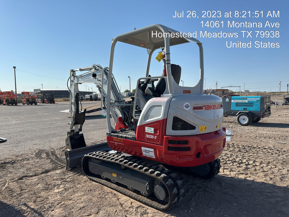 2023 TAKEUCHI TB235-2R