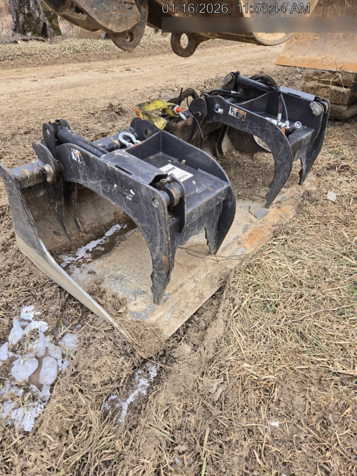 2018 PALADIN 76" Scrap Grapple Bucket - Paladin