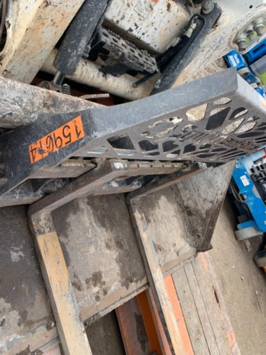 2021 PALADIN 48" Pallet Forks - Paladin