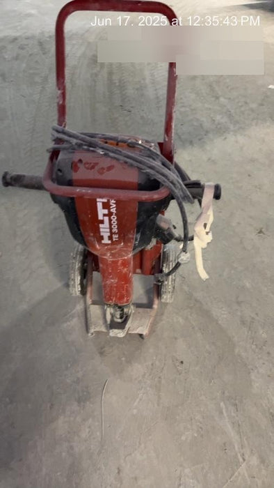 2021 HILTI TE 3000-AVR