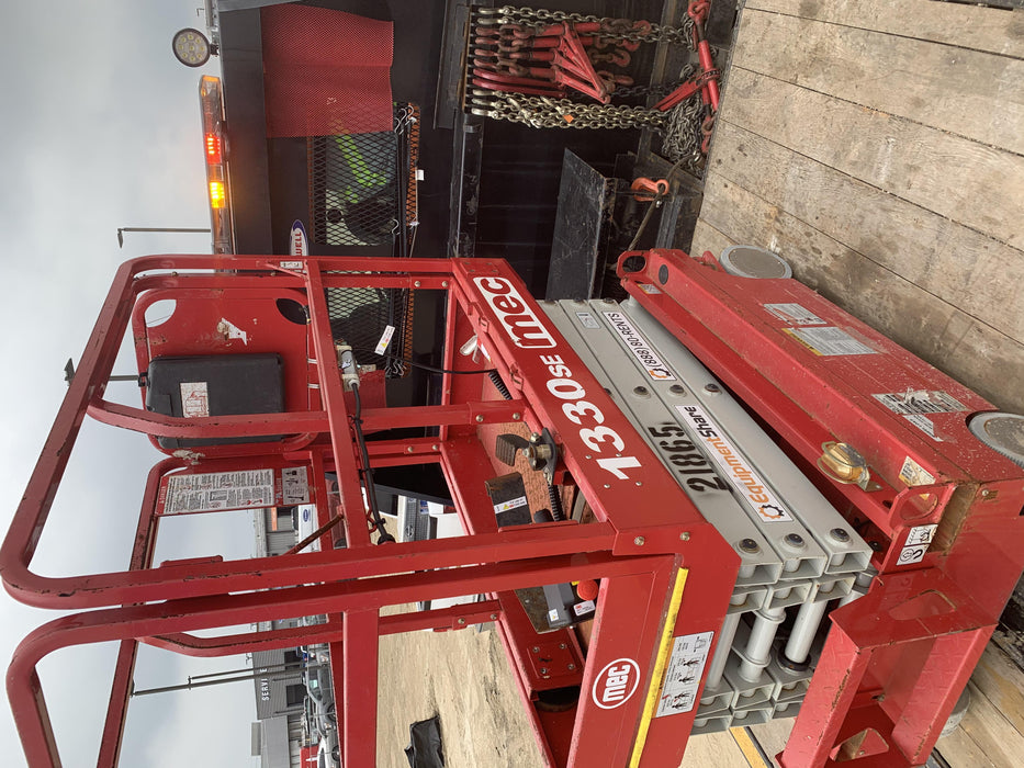 2019 MEC 1330SE MEC 1330SE w/ES Track Hardware, Full Extended 2 Year Warranty