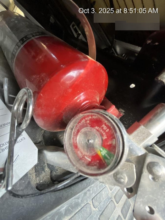 2023 CHEVROLET Express Van - Rental