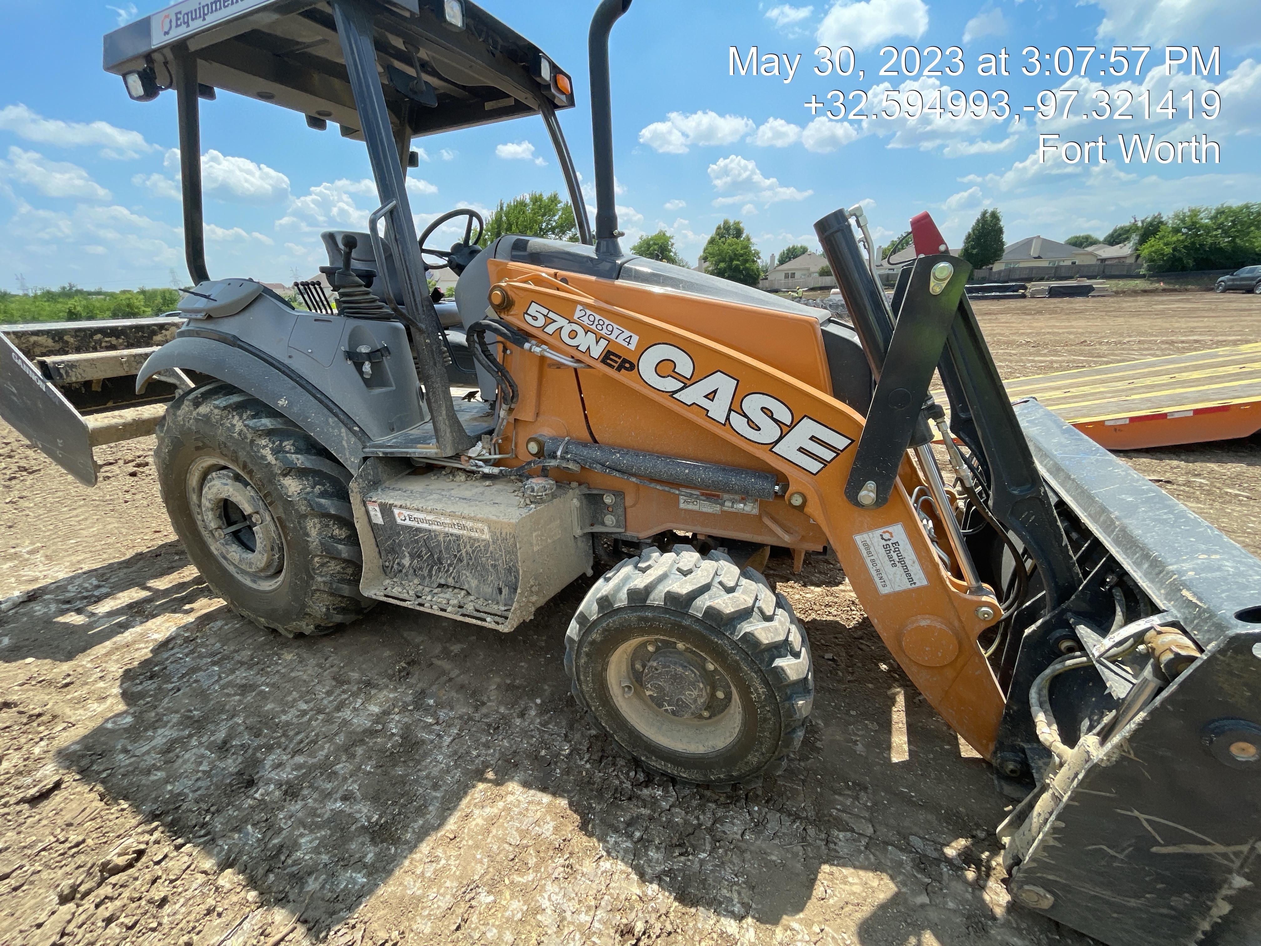 2023 CASE 570N EP