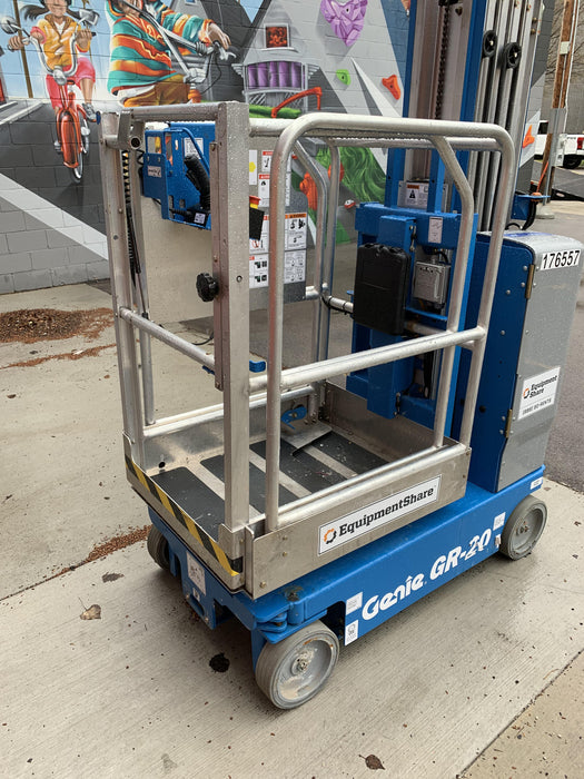 2021 GENIE GR-20