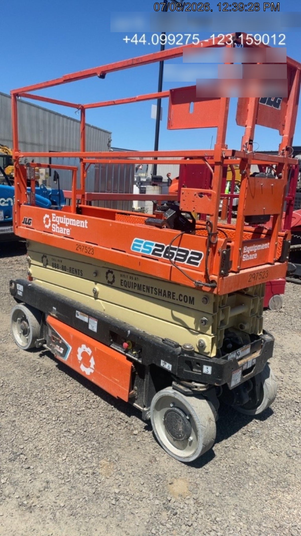 2023 JLG ES2632