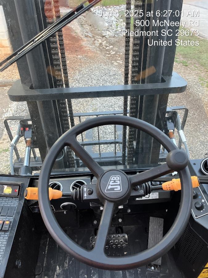 2025 JCB 940-4