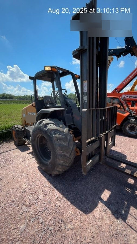 2022 CASE 588H