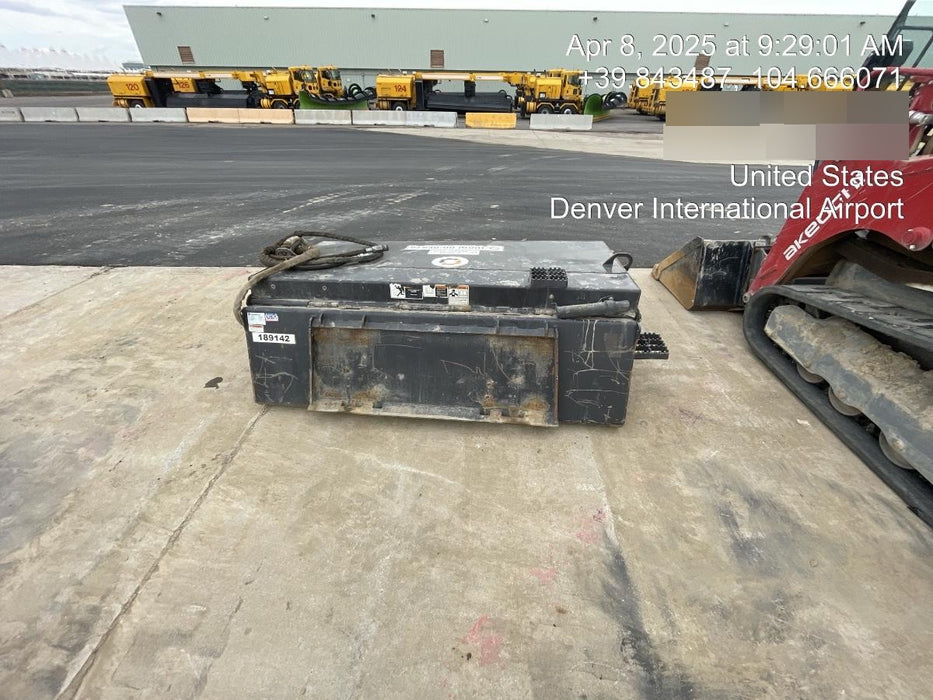 2021 PALADIN Sweepster SB72