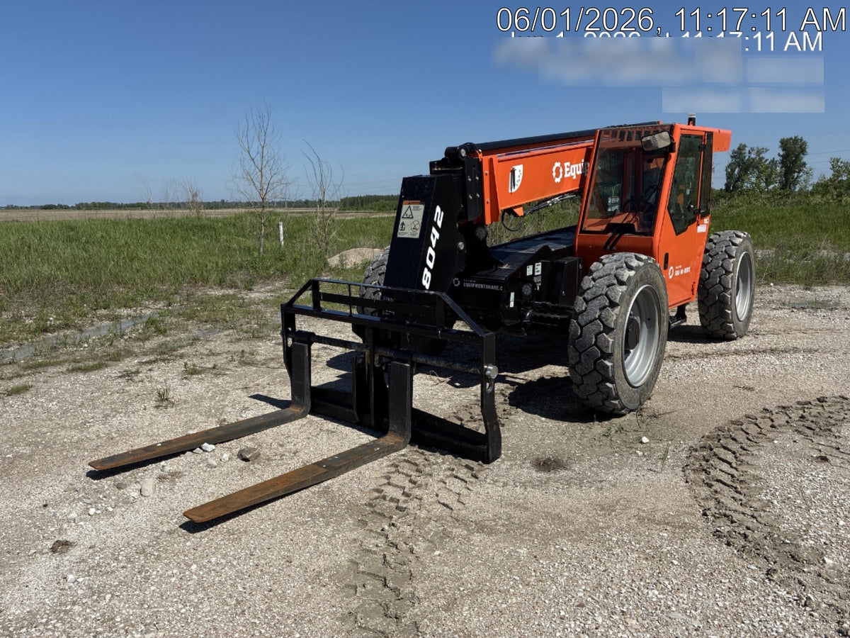 2024 SKYTRAK 8042