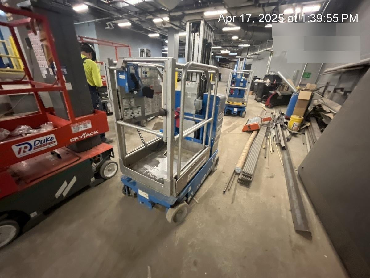 2019 GENIE GR-20