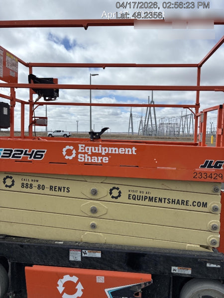 2022 JLG ES3246