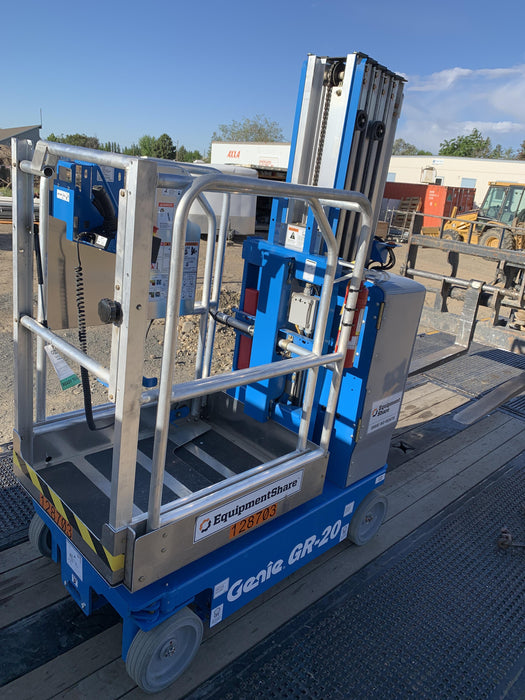 2021 GENIE GR-20