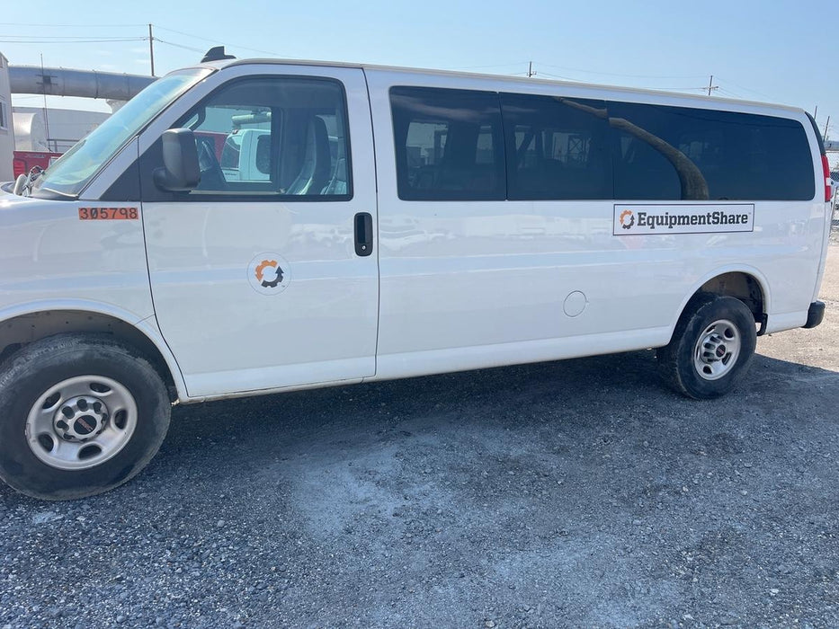 2023 GMC Savana 3500