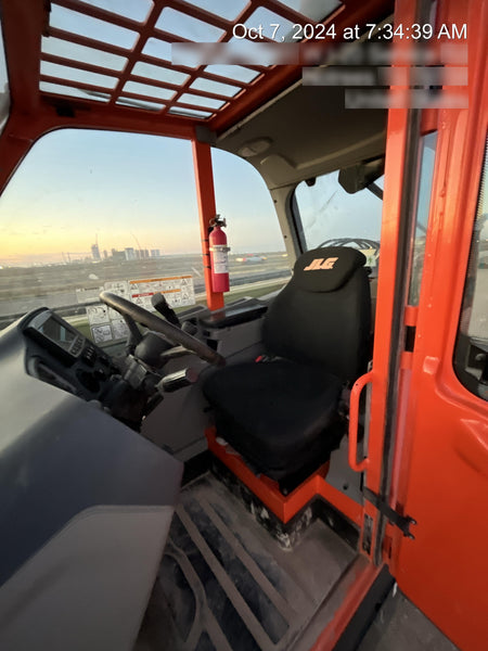 2021 JLG 1732