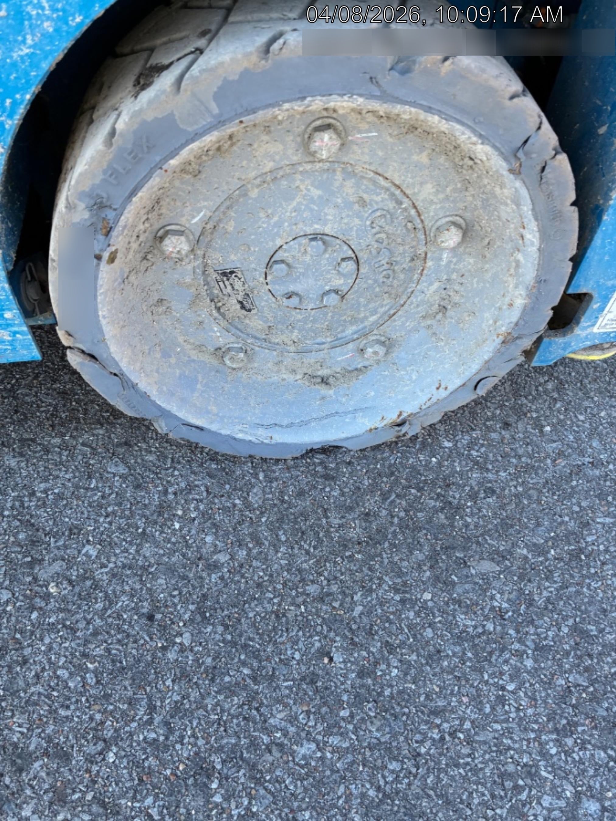 2022 GENIE GS-3232
