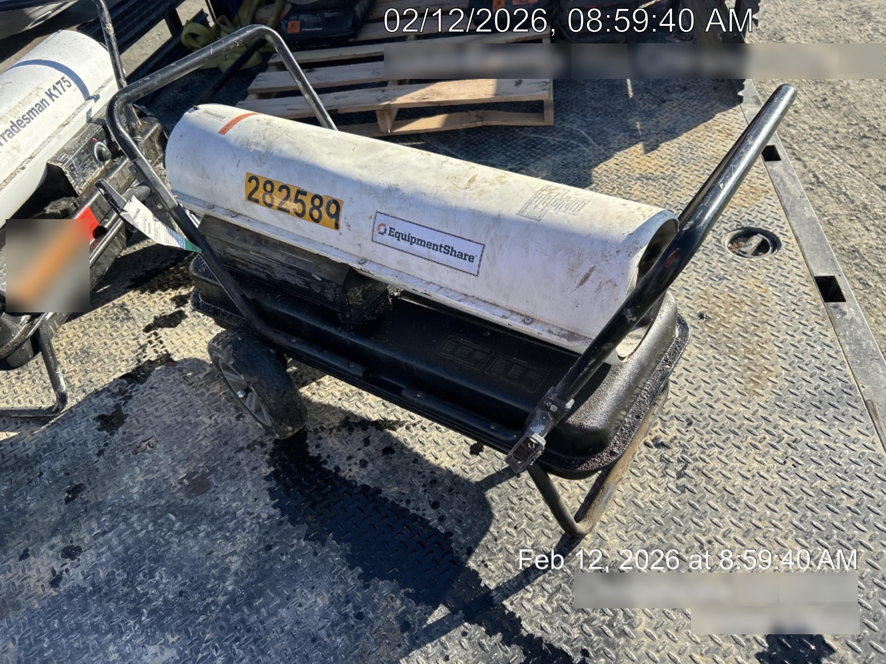 2022 LB WHITE Tradesman K175