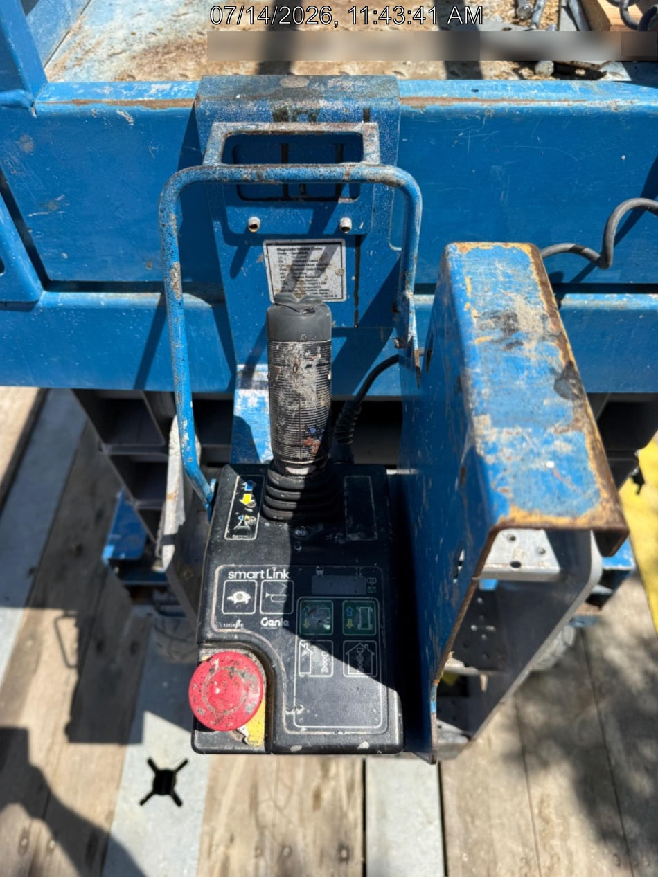 2023 GENIE GS-2632
