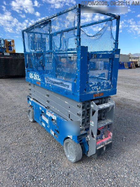 2023 GENIE GS-2632