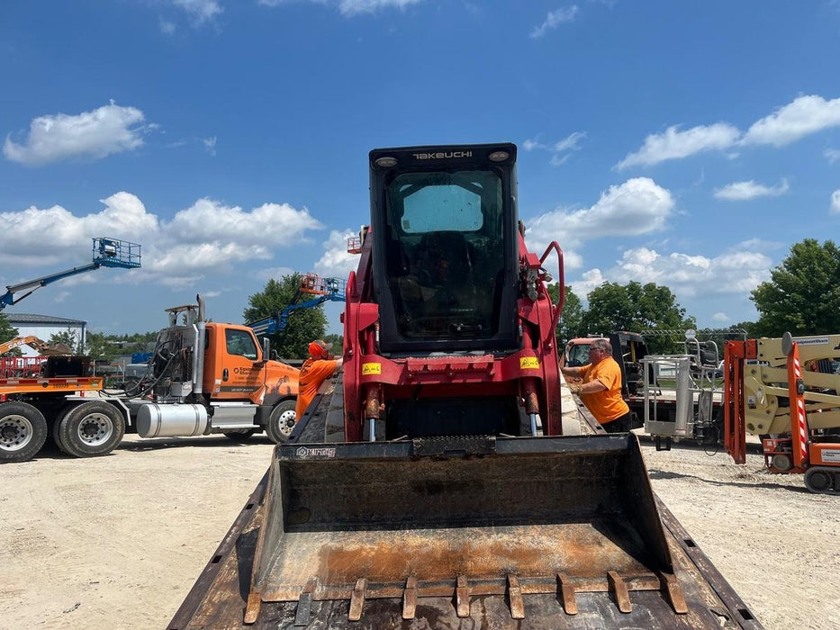 2022 TAKEUCHI TL8R2-CR
