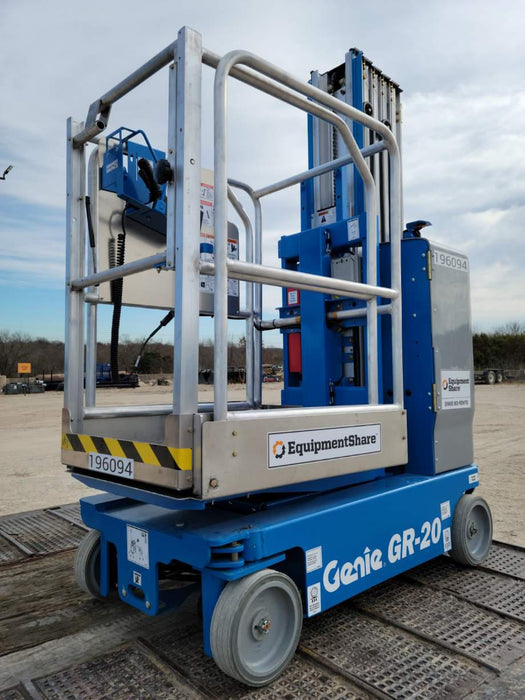 2021 GENIE GR-20