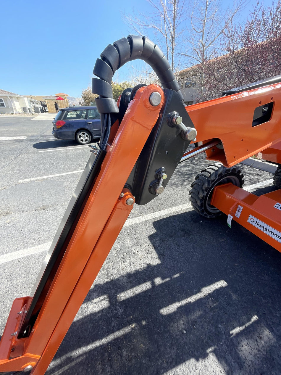 2022 JLG 340AJ