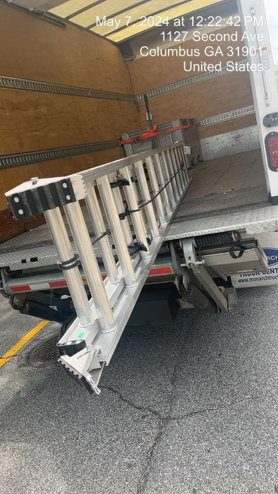 2024 LOUISVILLE LADDER AE3224