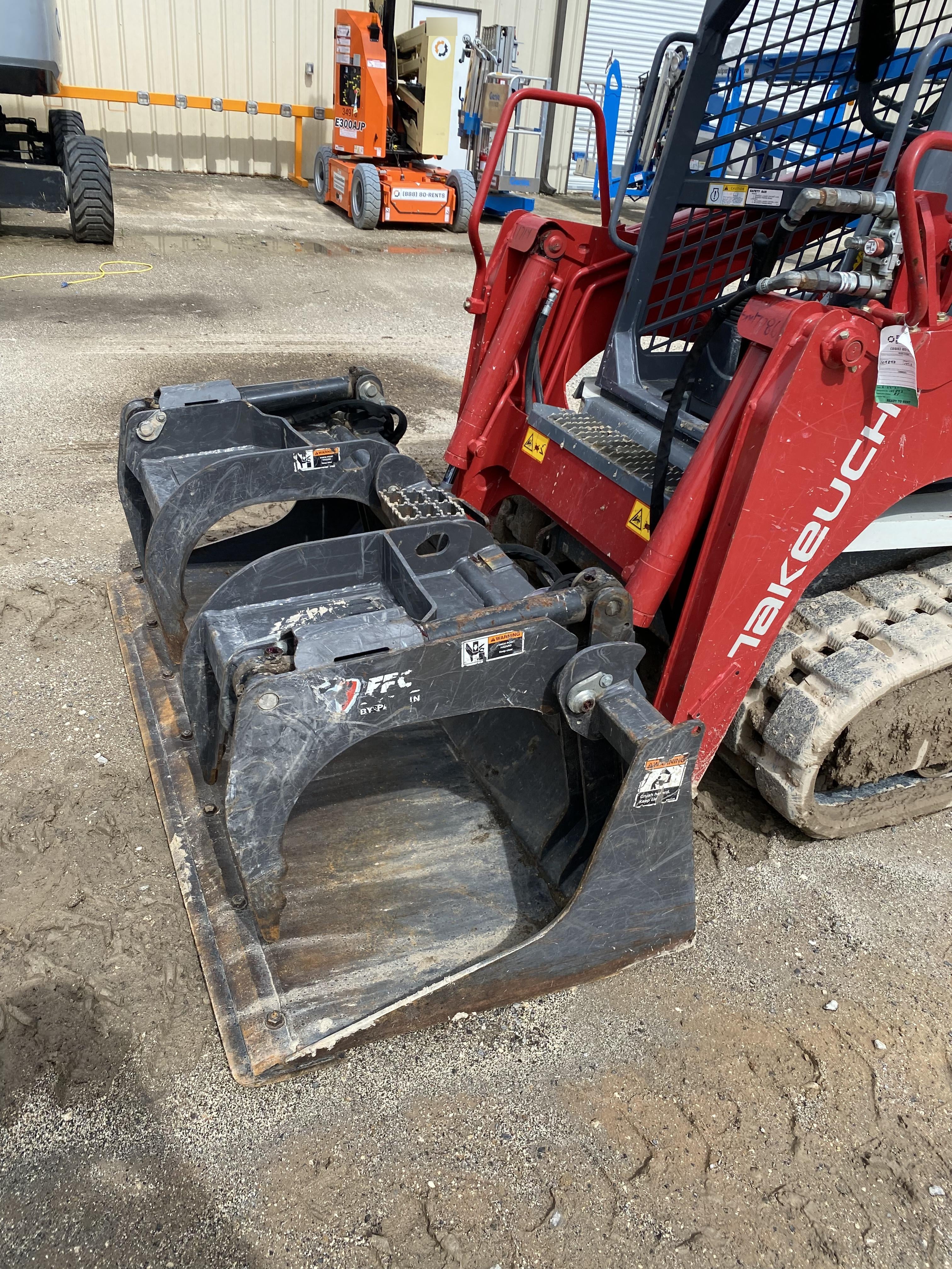 2020 PALADIN Scrap Grapple - 66